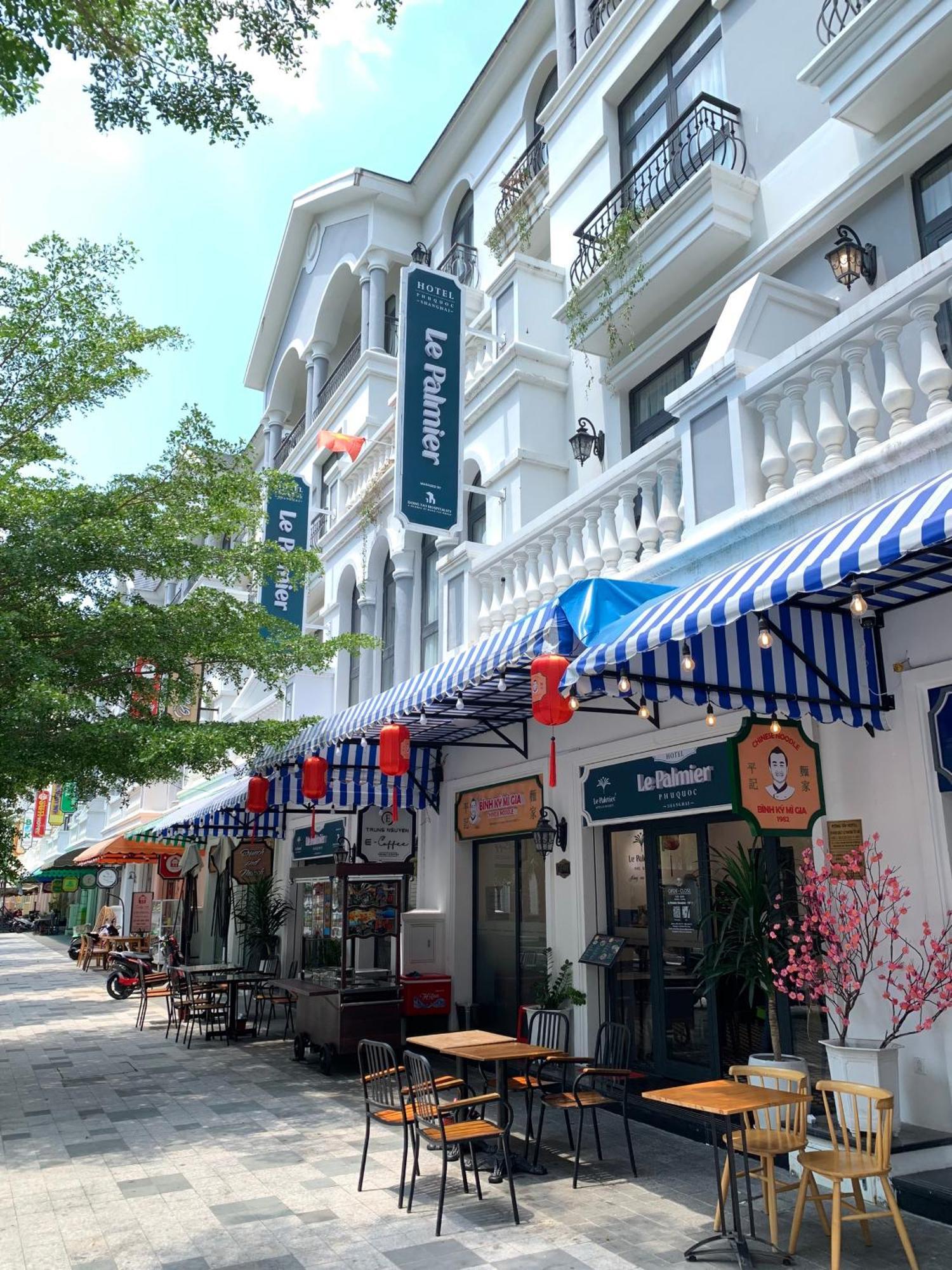 Le Palmier Phu Quoc Hotel Exterior photo
